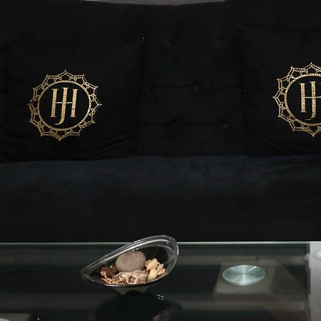 James Court Hotel & Luxury Apartments Lekki Esterno foto