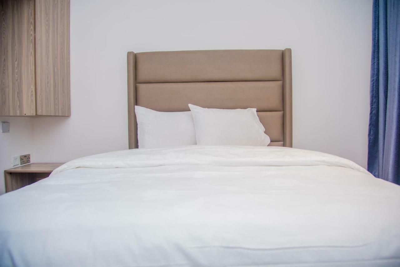 James Court Hotel & Luxury Apartments Lekki Esterno foto